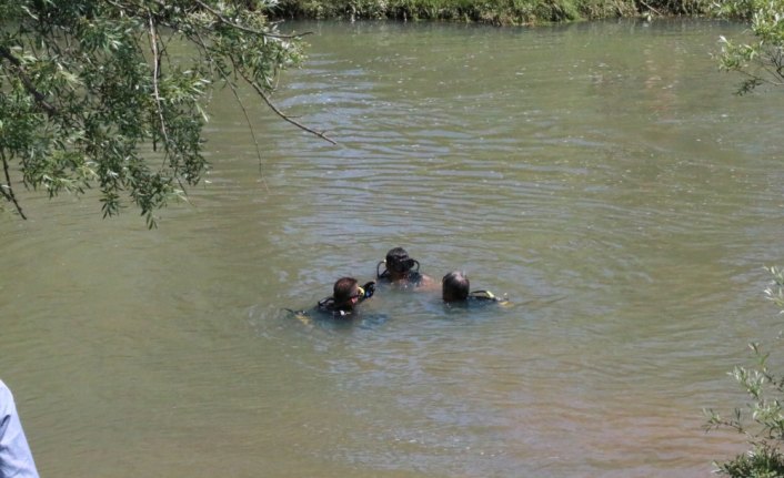Bolu'da, ortaokul öğrencisi derede boğuldu
