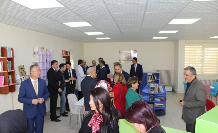 Tosya'da kütüphane açılışı yapıldı