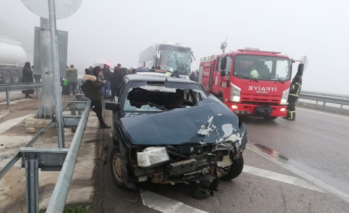 Amasya'da zincirleme trafik kazası: 9 yaralı