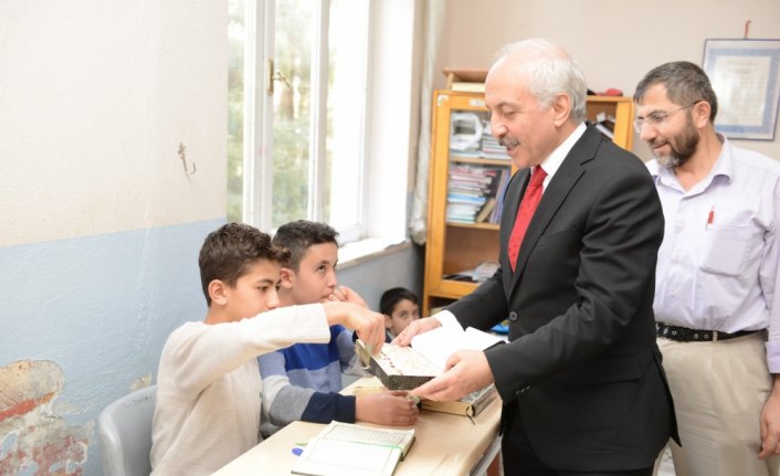 Başkan Gül'den hafızlık öğrencilerine ziyaret