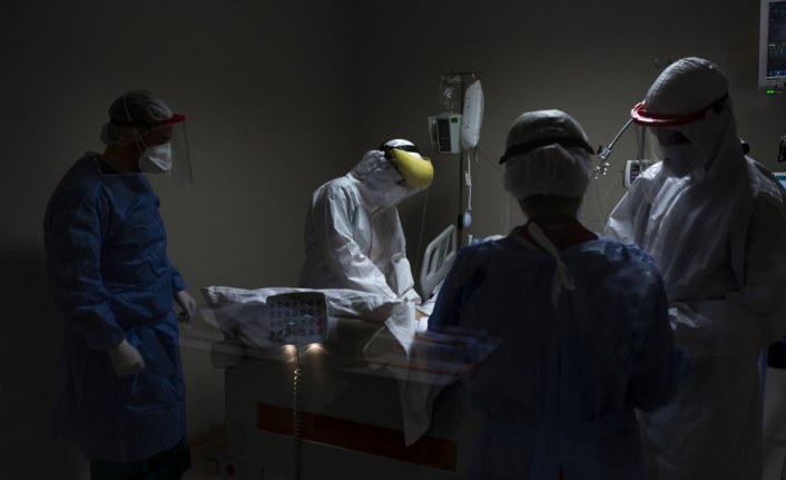 Marmara Üniversitesi Pandemi Hastanesi Kovid-19 hastalarına şifa oluyor