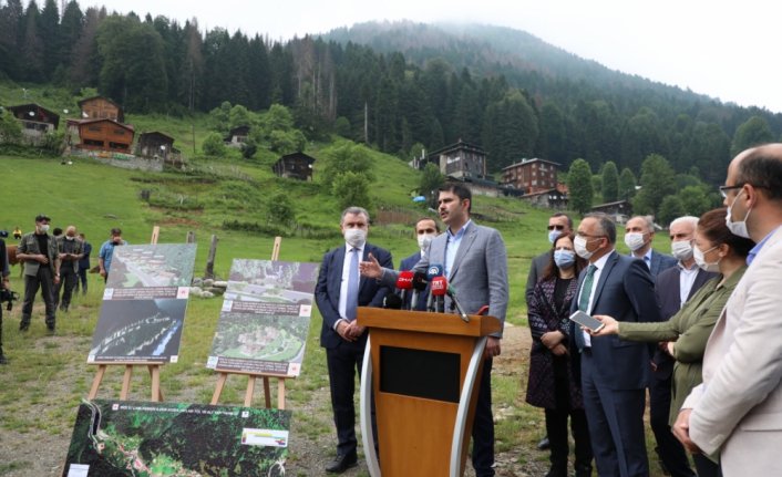 Çevre ve Şehircilik Bakanı Murat Kurum, Ayder Yaylası'nda incelemelerde bulundu: