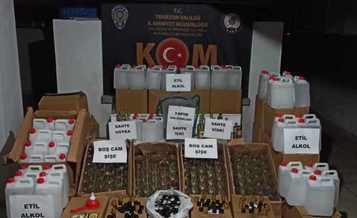 Trabzon'da sahte içki operasyonunda 2 şüpheli yakalandı