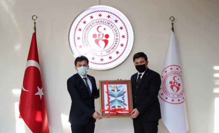 Türkiye Cimnastik Federasyonu Başkanı Çelen, Düzce'de ziyaretlerde bulundu