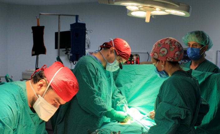 Kalbinde kist olan hasta, KTÜ Farabi Hastanesinde yapılan ameliyatın ardından sağlığına kavuştu
