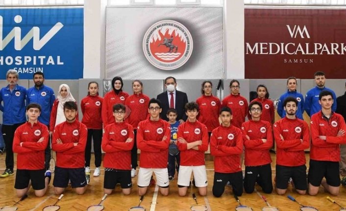 Samsun'dan 6 sporcu Badminton Milli Takımı'na seçildi