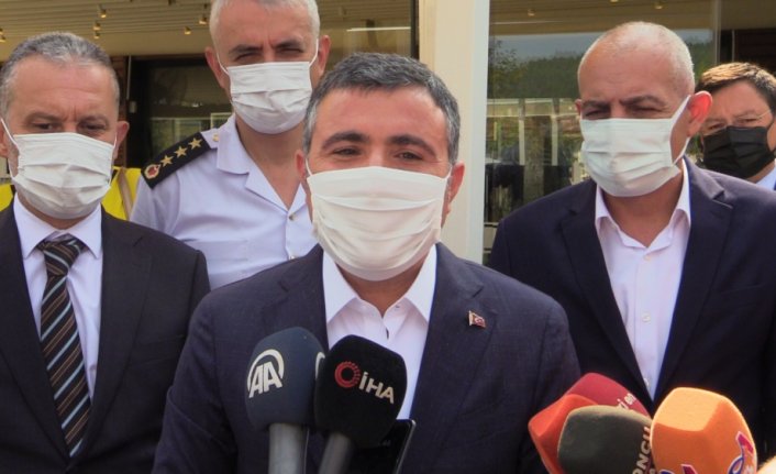 Düzce Valisi Cevdet Atay vatandaşları aşı olmaya davet etti