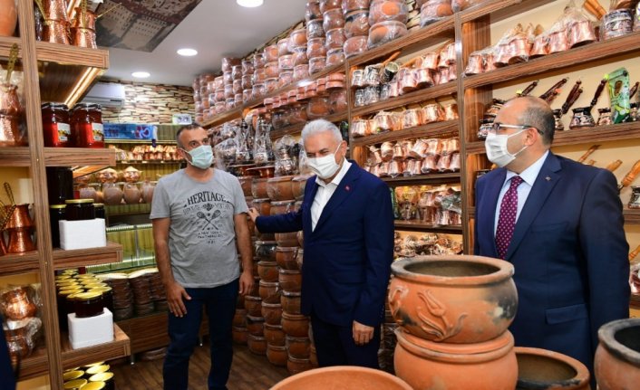 Bakan Kurum ve AK Parti Genel Başkanvekili Yıldırım, Trabzon'da ziyaretlerde bulundu