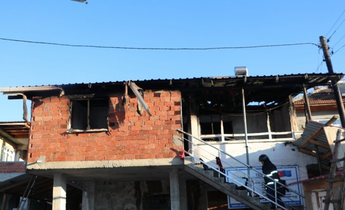 Samsun'da evde çıkan yangında bir kadın öldü, oğlu hastaneye kaldırıldı