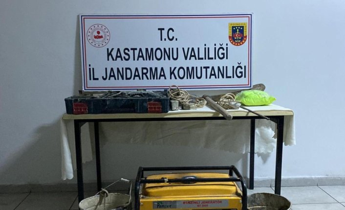 Kastamonu'da izinsiz kazı yapan 6 kişi yakalandı