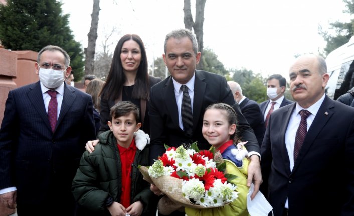Bakan Özer, Samsun'da İl Eğitim Değerlendirme Toplantısı'na katıldı: