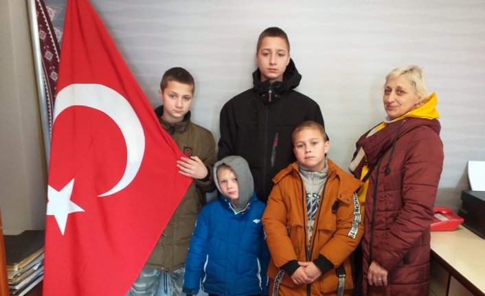 Savaştan kaçan Ukraynalı aile Zonguldak'ta misafir ediliyor