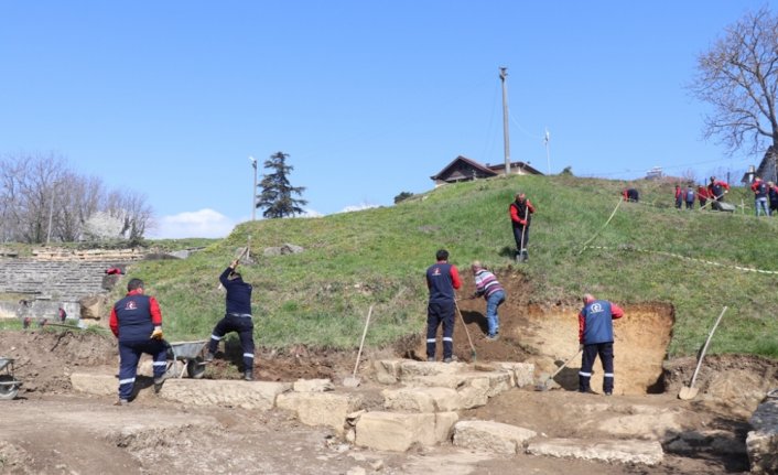 Düzce'deki antik kentte kazı çalışmaları sürüyor