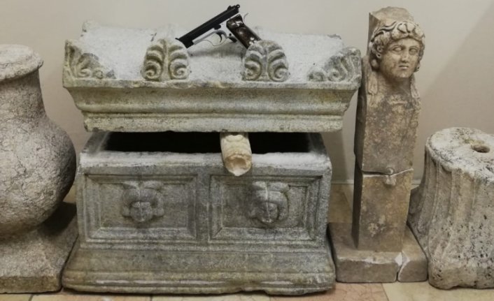 Bolu'da Roma dönemine ait olduğu değerlendirilen objeler ele geçirildi