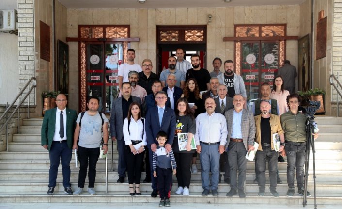 Van'a atanan Tokat Valisi Balcı, gazetecilerle vedalaştı