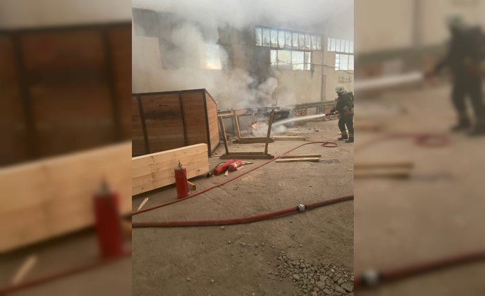 Bolu'da orman ürünleri fabrikasındaki makinede çıkan yangın büyümeden söndürüldü
