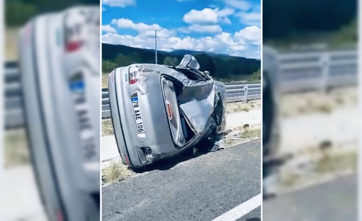 Karabük'te iki ayrı trafik kazasında 3 kişi yaralandı