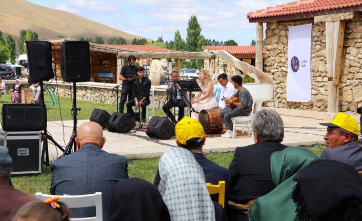 Kenan Yavuz Etnografya Müzesi'nde açık hava konseri gerçekleştirildi