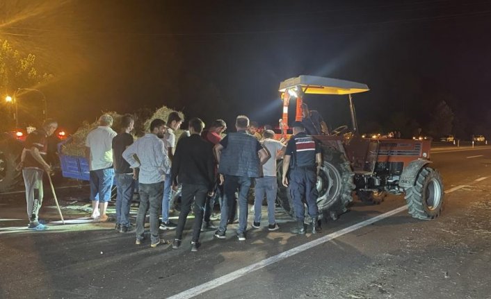 Zonguldak'ta otomobil ile traktörün çarpıştığı kazada 1 kişi öldü, 7 kişi yaralandı