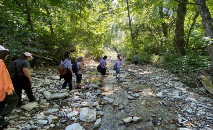 Abana Turizm Derneği Hacıveli Kanyonu'nda doğa gezisi düzenledi