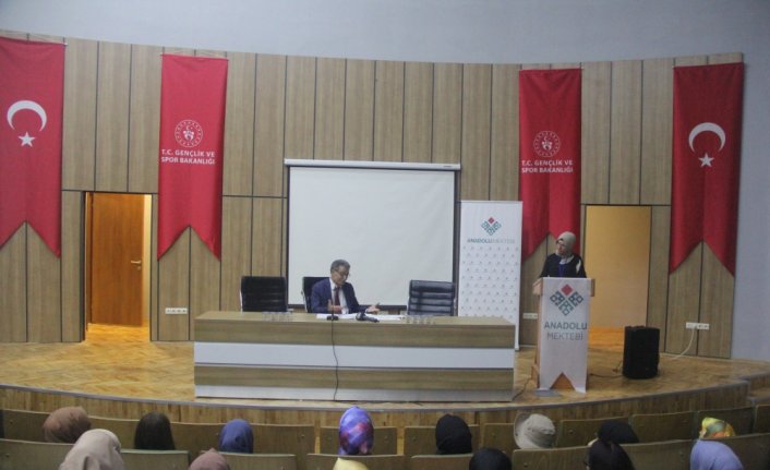 Anadolu Mektebi 10. yıl Edebiyat ve Kültür kampı Samsun'da başladı