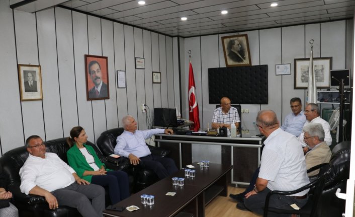 CHP milletvekilleri Havza'da sivil toplum örgütlerini ziyaret etti