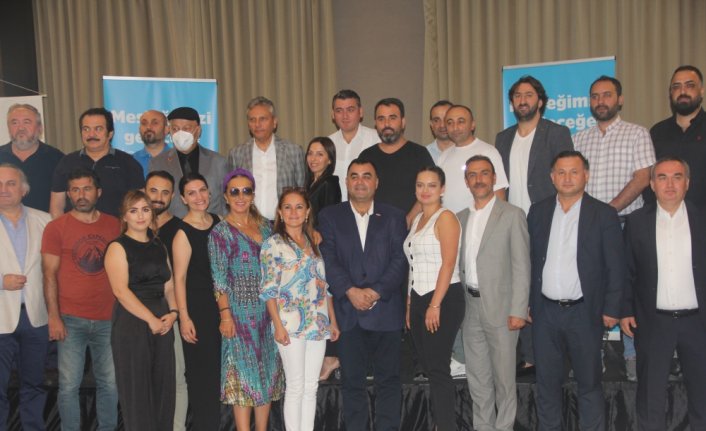 TÜRSAB Yönetim Kurulu Başkanı Bağlıkaya Samsun'da seyahat acentelerinin temsilcileriyle buluştu