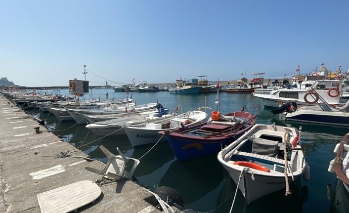 Zonguldak'ta balıkçılar yeni sezon için gün sayıyor