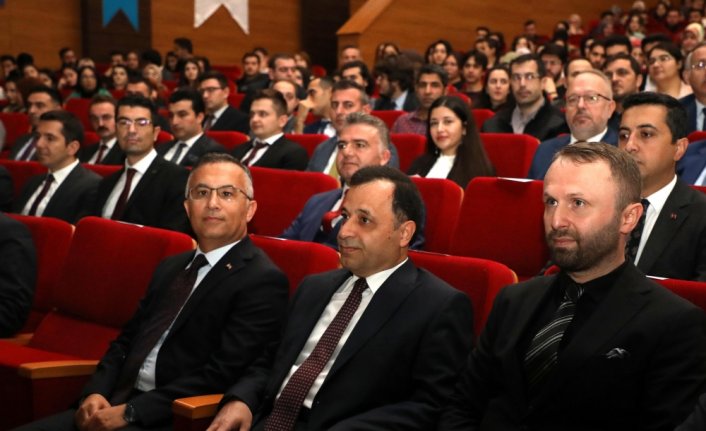 Anayasa Mahkemesi Başkanı Arslan, Rize'de panelde konuştu: