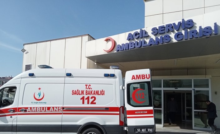 Samsun'da 2 otomobilin çarpıştığı kazada karı koca öldü, oğulları yaralandı