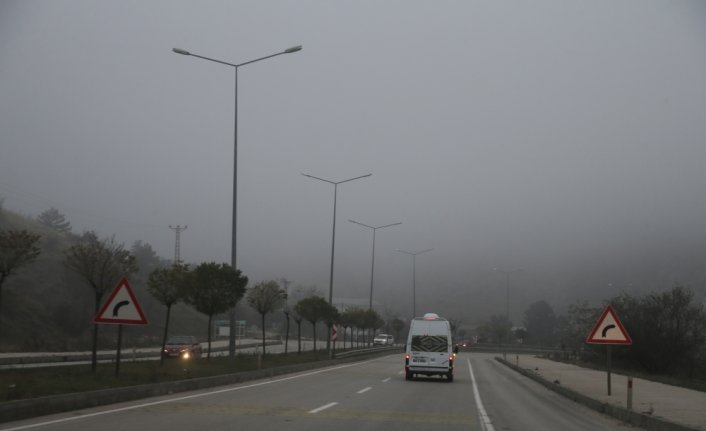 Tokat'ta sis ulaşımı olumsuz etkiliyor
