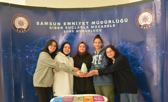 Samsun'da SİBERAY'ın pilot okulunda 510 öğrenciye proje anlatıldı