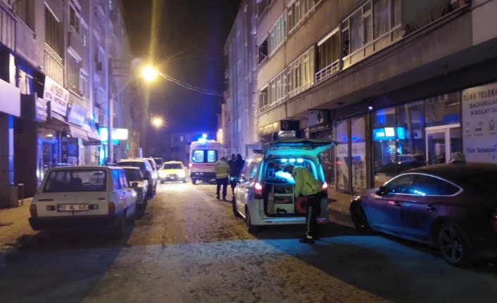 Samsun'da otomobilin çarptığı yaya yaralandı, kaçan sürücü aranıyor