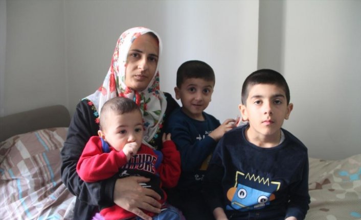 Amasya'ya gelen depremzede ailenin üyeleri yaşadıklarını anlattı