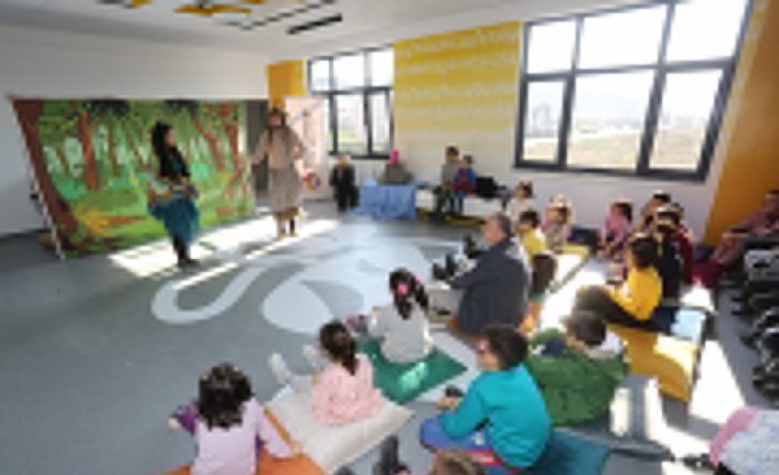 Samsun'da depremzede çocuklara psikososyal destek veriliyor