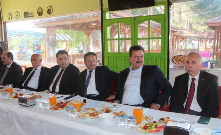 Tarım ve Orman Bakan Yardımcısı Tiryaki, Amasya'da çeşitli programlara katıldı