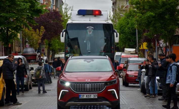 Türkiye'nin yerli otomobili Togg, Taşköprü ilçesinde tanıtıldı