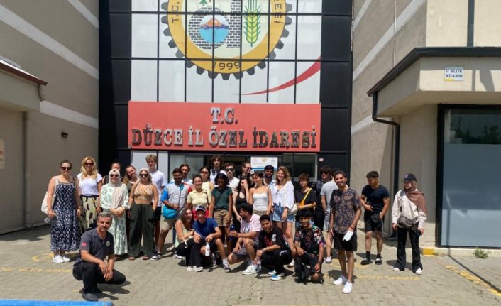 Erasmus+ programı kapsamında 11 ülkeden 36 genç ve eğitici Düzce'de buluştu