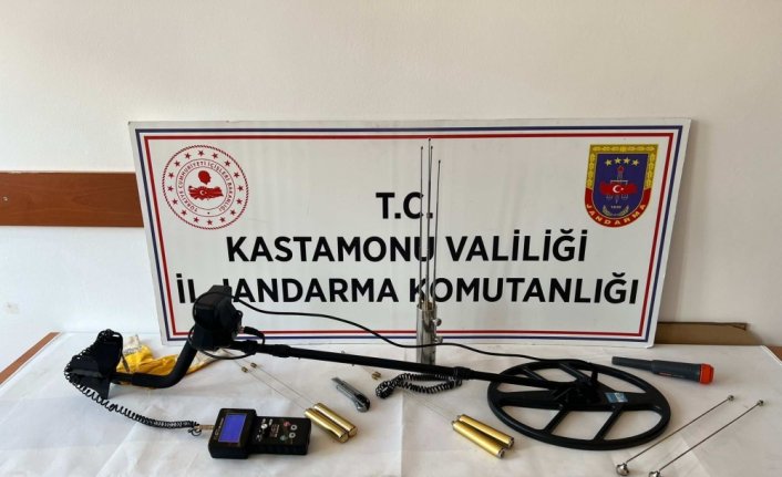 Kastamonu'da izinsiz kazı yapan 2 şüpheli suçüstü yakalandı