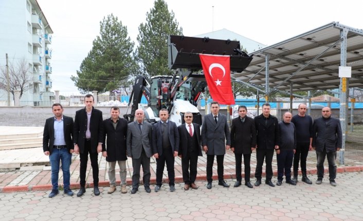 Sulusaray İlçe Özel İdaresi araç parkına kepçe ekledi