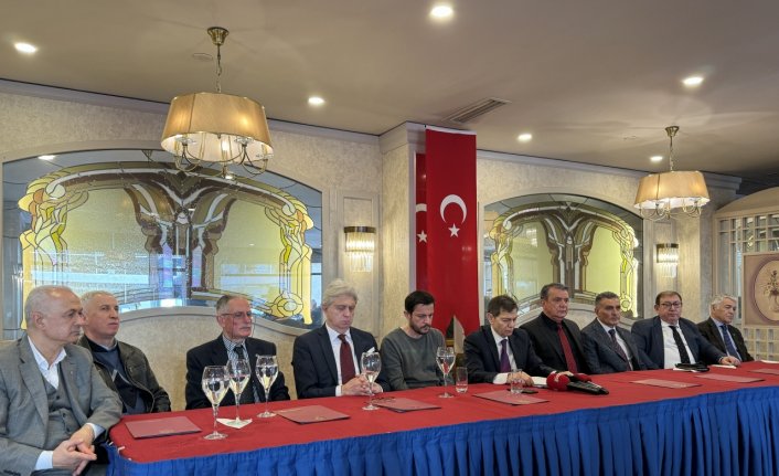 Trabzonspor Divan Başkanlık Kurulu Başkan adayı Ören, gazetecilerle bir araya geldi