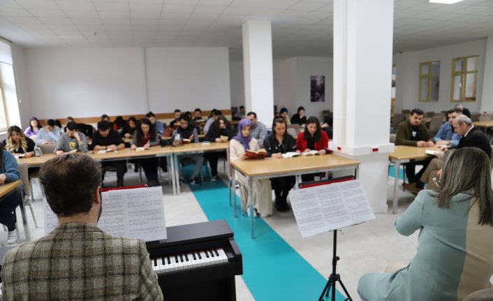 Amasya'da kitap okumanın önemi müzikle vurgulandı