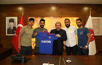 Karabüksporlu futbolculardan Belediye Başkanı Vergili'ye ziyaret