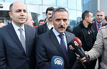 Samsun Valisi Osman Kaymak, Samsun açıklarında batan gemide 6 kişinin hayatını kaybettiğini, 7 kişinin de kurtarıldığını açıkladı.