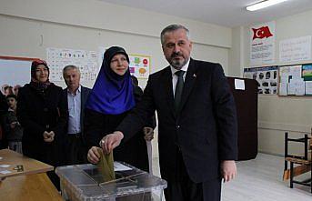 Bafra Belediye Başkan adayları oylarını kullandı