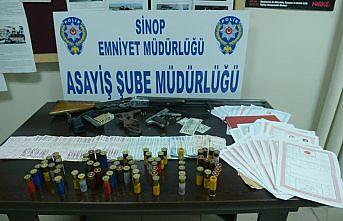 Sinop'ta tefeci operasyonu: 5 gözaltı