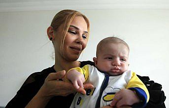 Başparmakları olmayan Batuhan bebek destek bekliyor