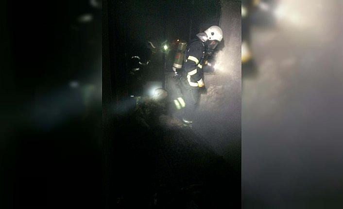 Ordu'da bir evde çıkan yangında dumandan etkilenen 3 kişi hastaneye kaldırıldı
