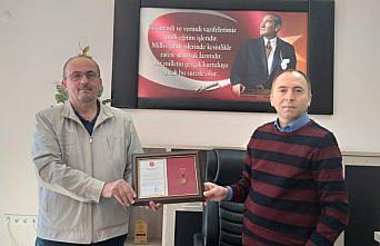 TSKGV'dan, Yağlıdere Anadolu İmam Hatip Lisesi'ne bronz madalya ve berat
