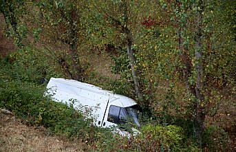 Kastamonu'da minibüs dere yatağına devrildi: 1 ölü, 4 yaralı
